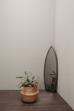 Carica l'immagine nel visualizzatore di Gallery, Specchiera "Whale Mirror" - size M