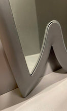 Carica l'immagine nel visualizzatore di Gallery, Specchiera "Whale Mirror" - size M