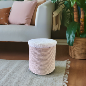 Pouf contenitore "Cima" in tessuto Bouclè Pearl e corda