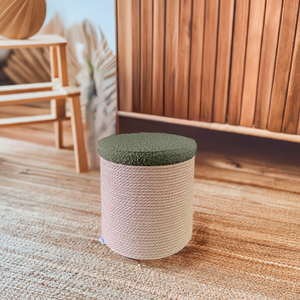 Pouf contenitore "Cima" in tessuto Bouclè Olive e corda
